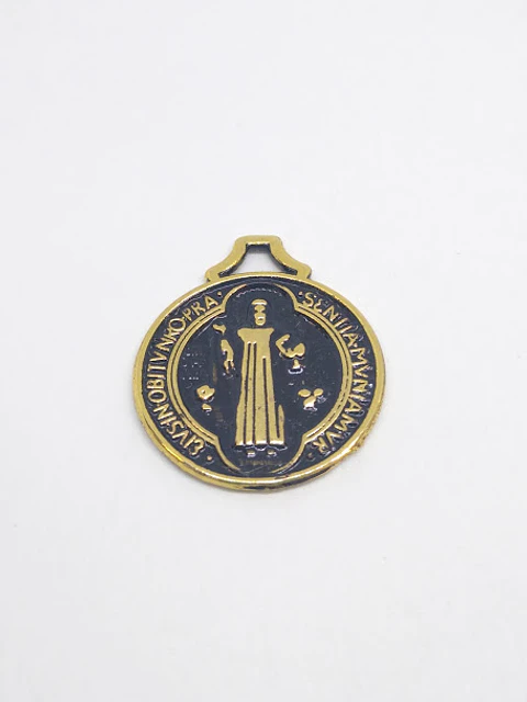 SAN BENITO BAÑO DE ORO T2589                                           