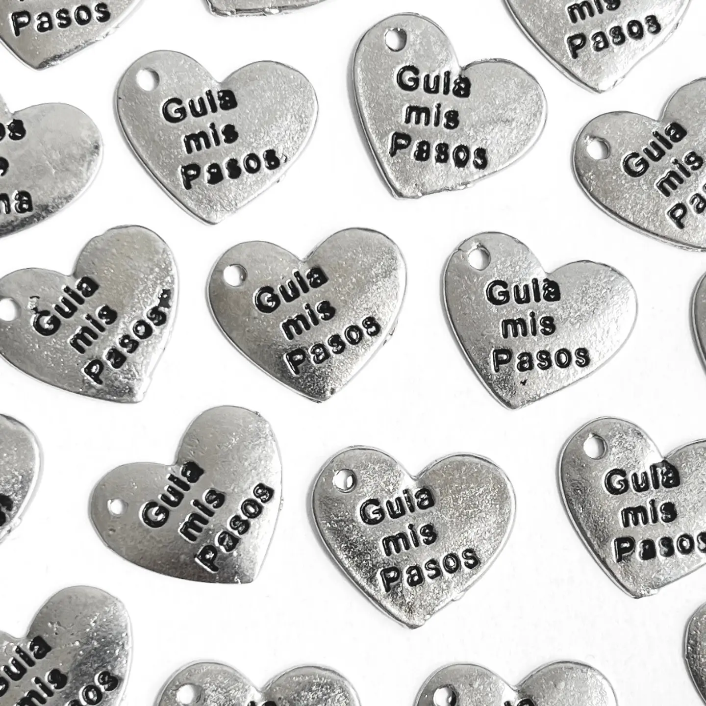 DIJE CORAZÓN ZAMAK GUÍA MIS PASOS  1