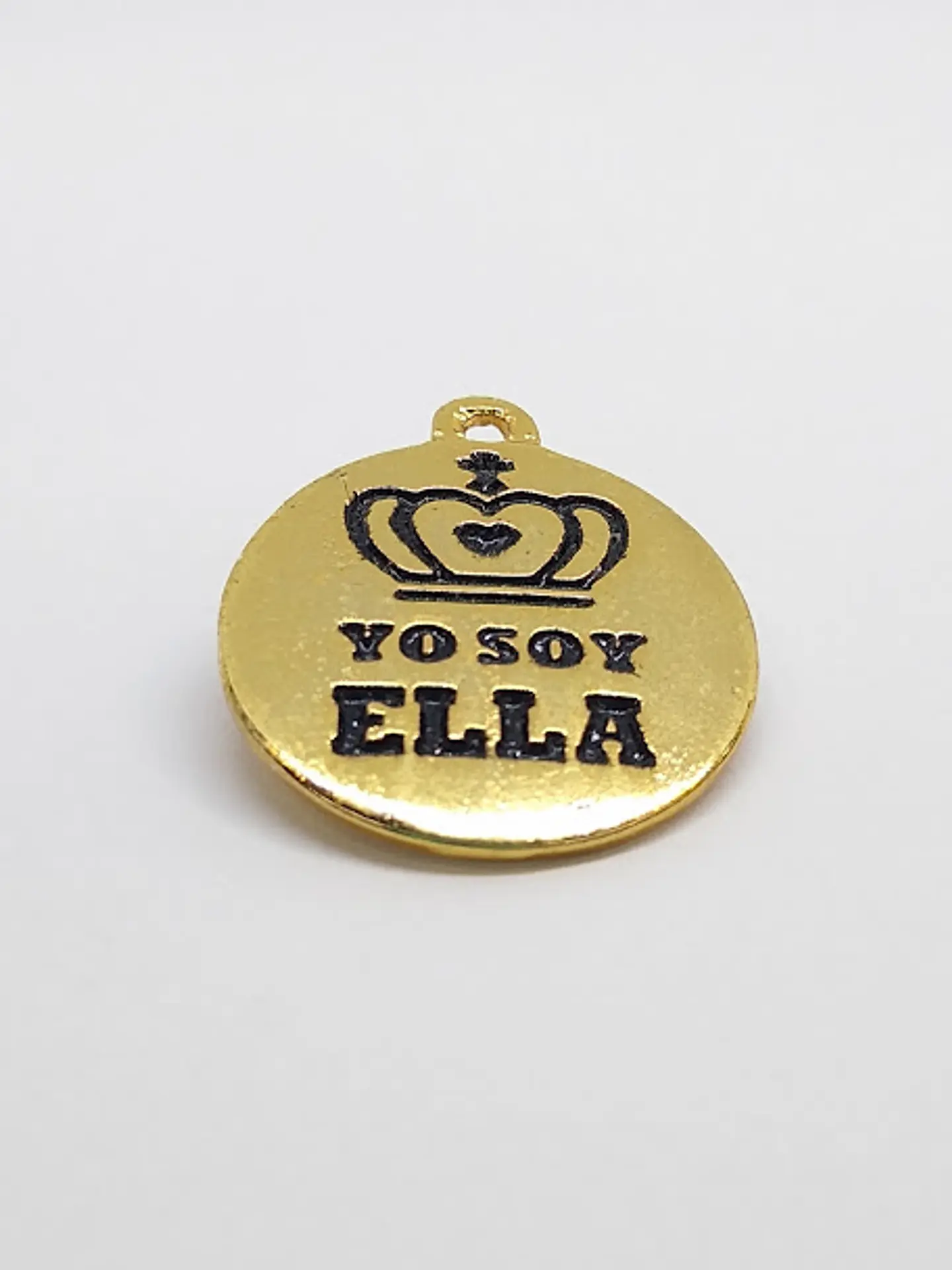 PLACA YO SOY ELLA  BAÑO DE ORO T3287                              1