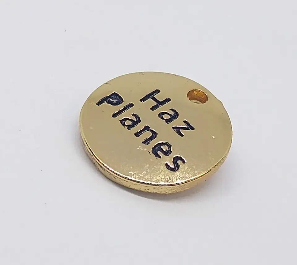 PLACA HAZ PLANES  BAÑO DE ORO T3251                                  1
