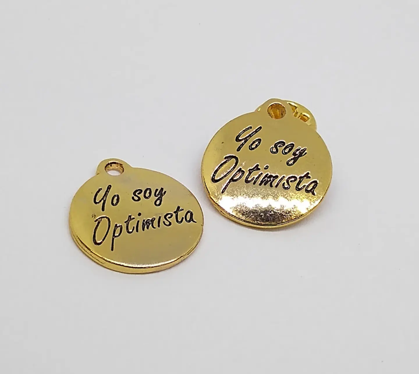 PLACA YO SOY OPTIMISTA BAÑO DE ORO T4125                                                                  1