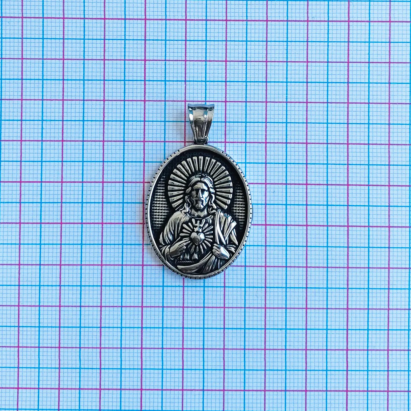 MEDALLA ✦ SAGRADO CORAZÓN DE JESÚS ACERO 2