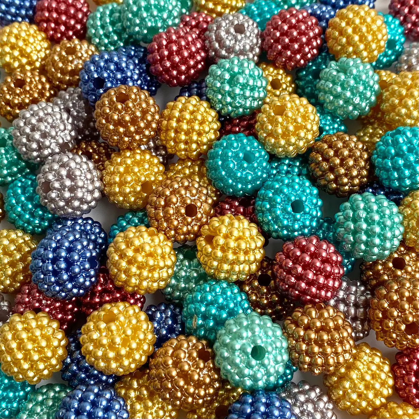 SEPARADOR ✦ PERLA AGRUPADA 16MM (ELIGE TU COLOR FAVORITO) 4