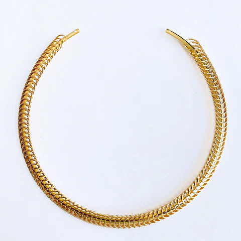 PECTORAL ✦ GARGANTILLA EN AROS BAÑO DE ORO