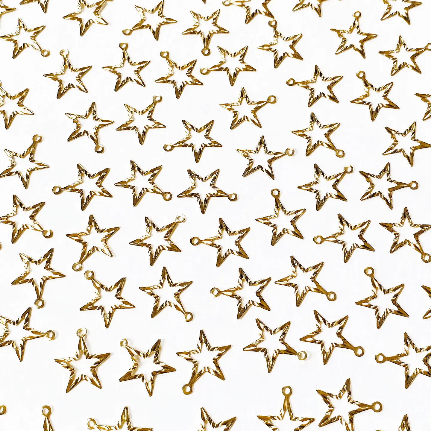 MINI DIJE ✦ ESTRELLA BAÑO DE ORO 1