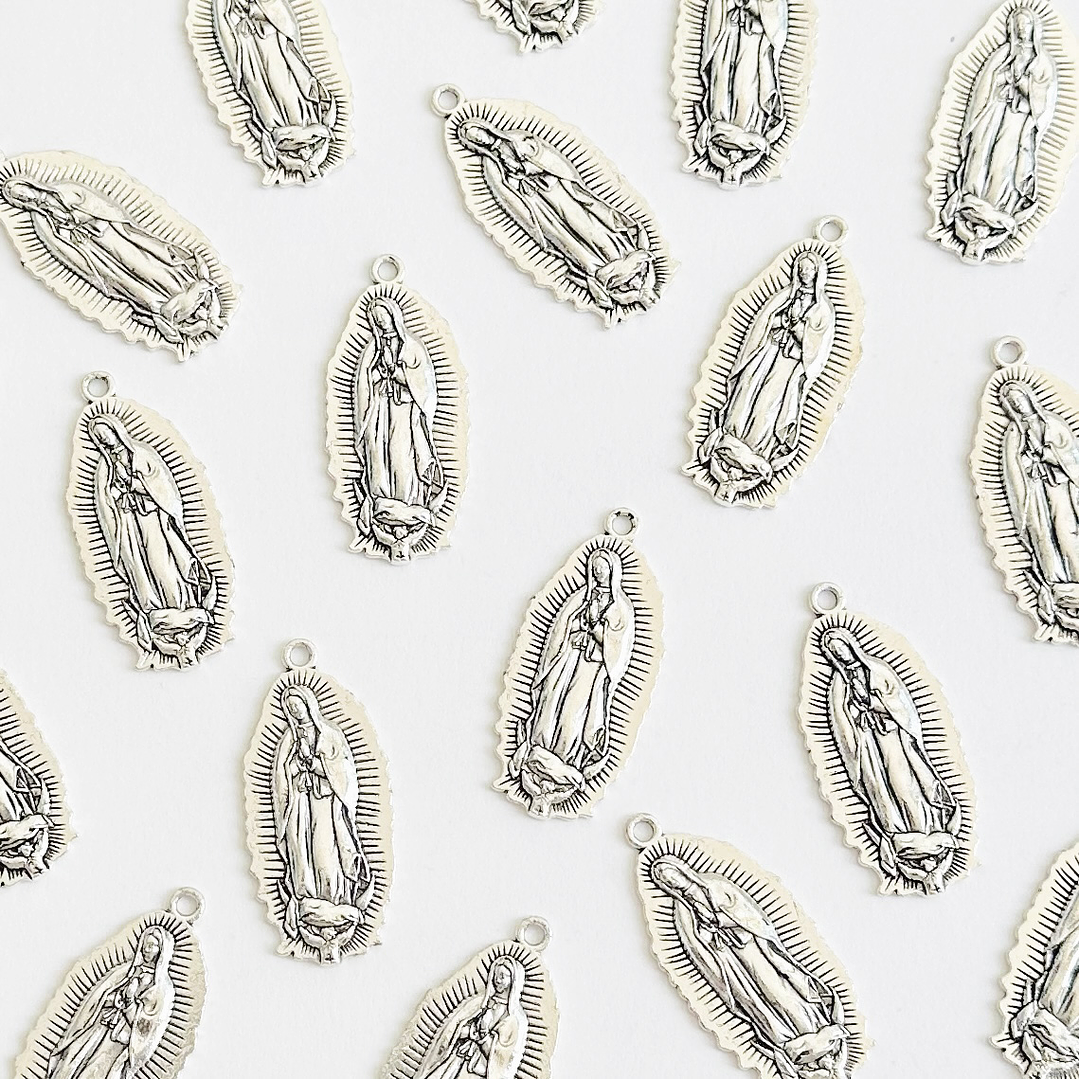 DIJE ✦ VIRGEN DE GUADALUPE ZAMAK 1