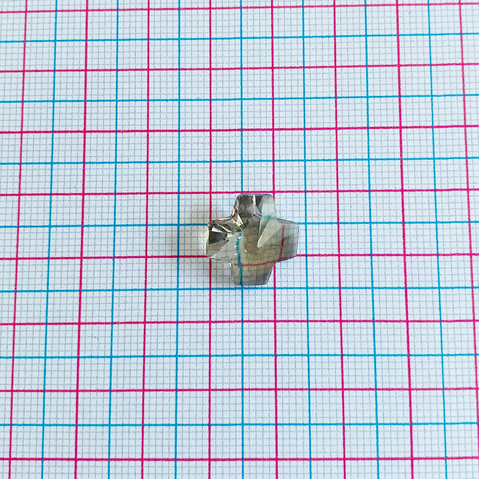 DIJE ✦ CRUZ CRISTAL (ELIGE TU COLOR FAVORITO) 2