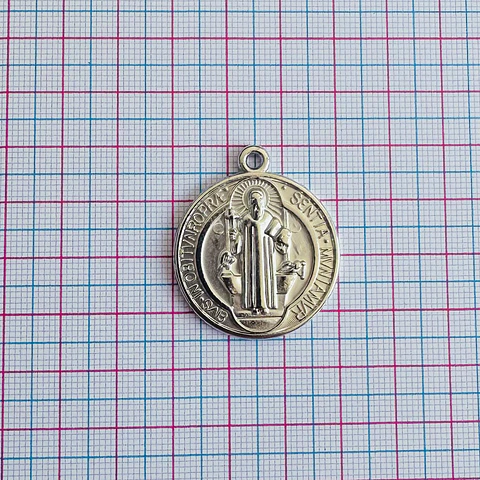 MEDALLA ✦ SAN BENITO PLASTIMETAL