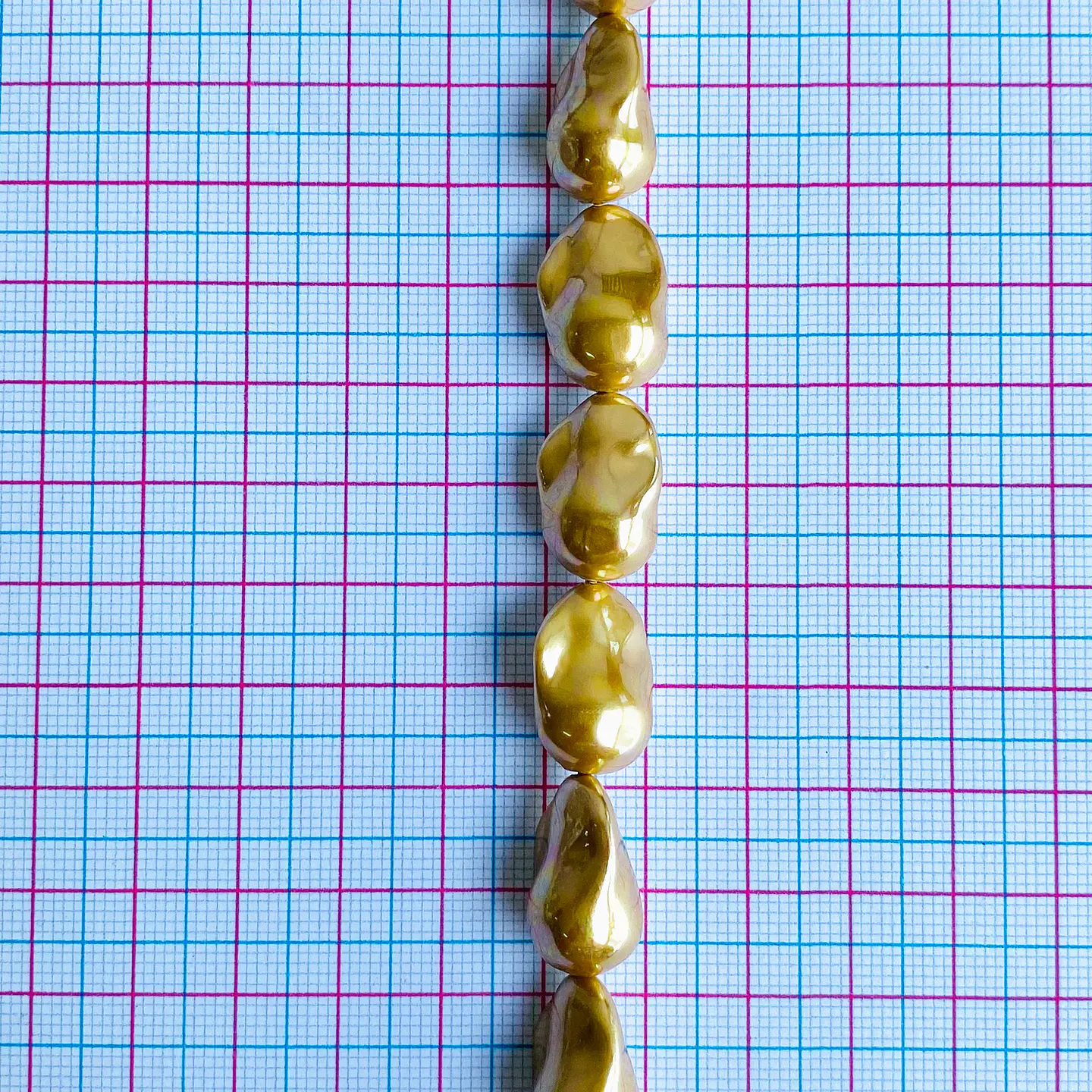 PERLA ✦ SHELL GOTA FLUIDA 18*12 MM 2