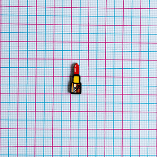 PIN ✦ LABIAL ACRILICO