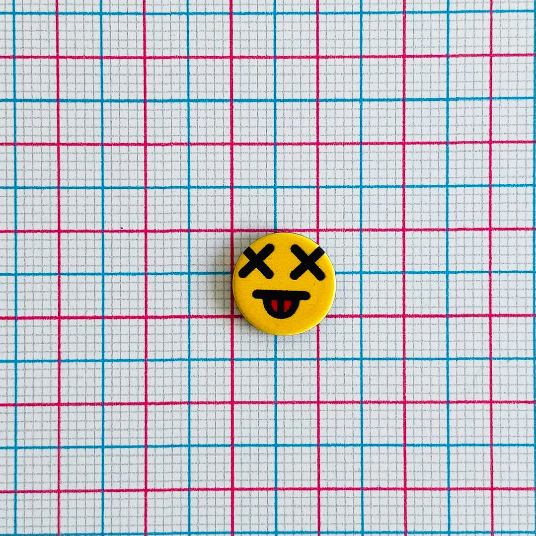 PIN ✦ CARITA DEAD ACRILICA 2