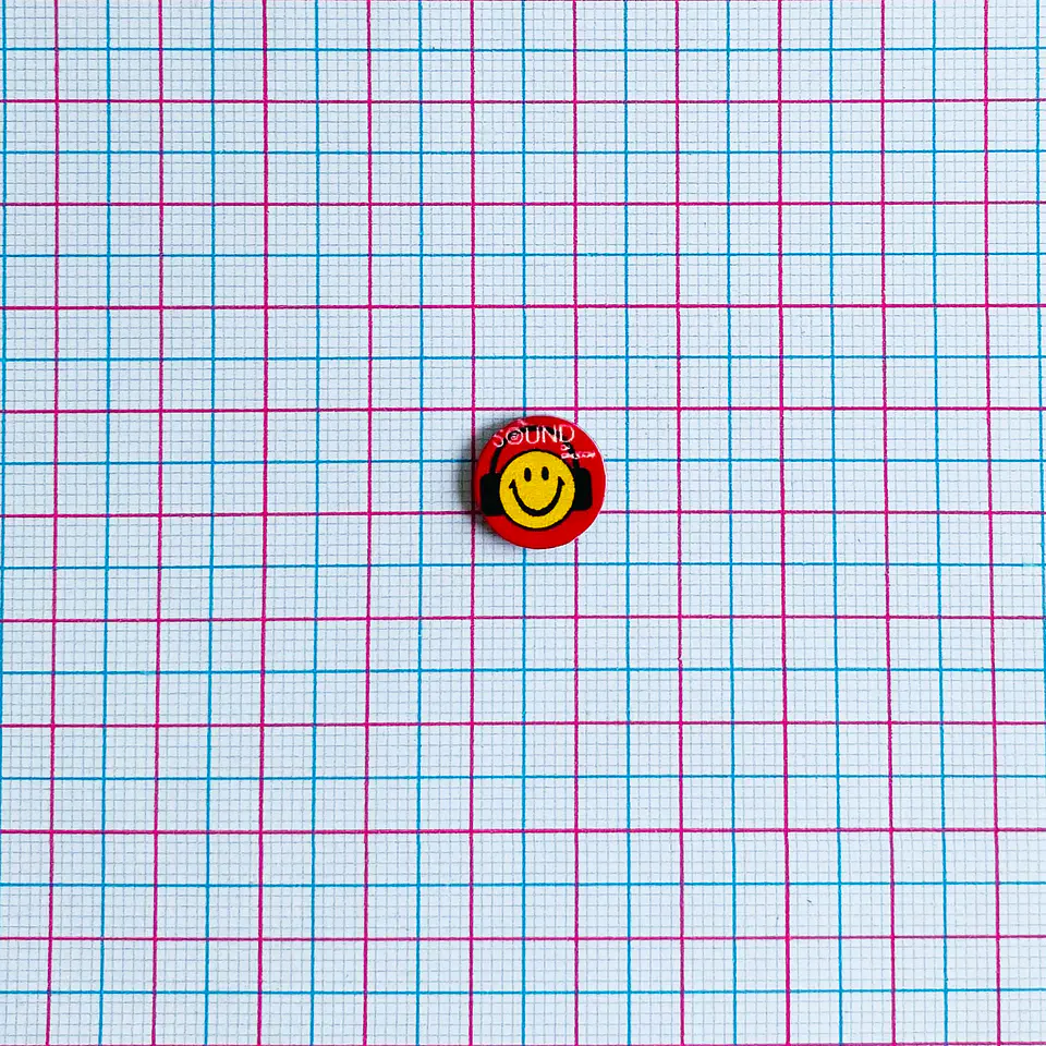 PIN ✦ CARITA FELIZ ACRILICO 2