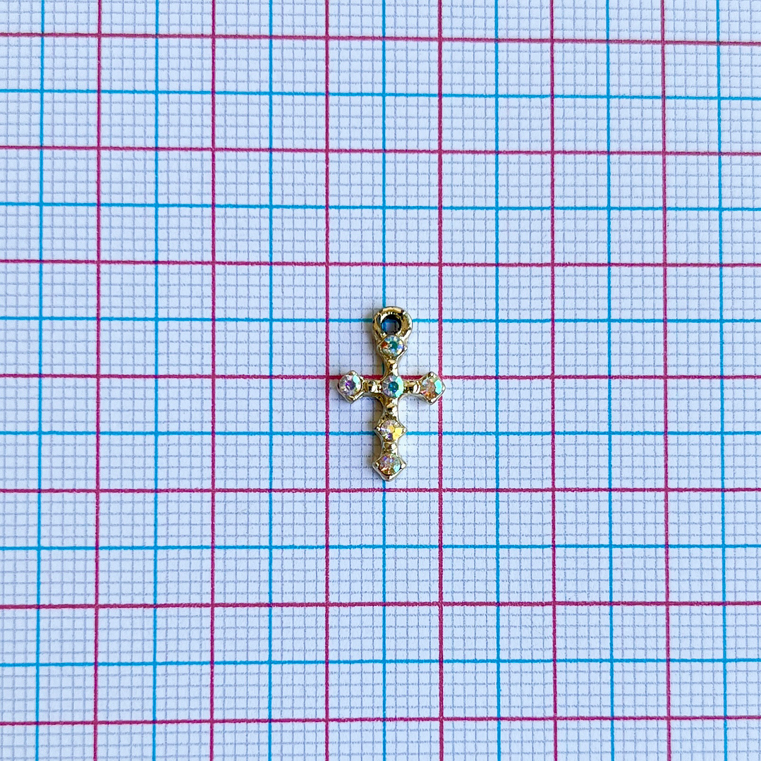 DIJE ✦ CRUZ EN FANTASÍA  2