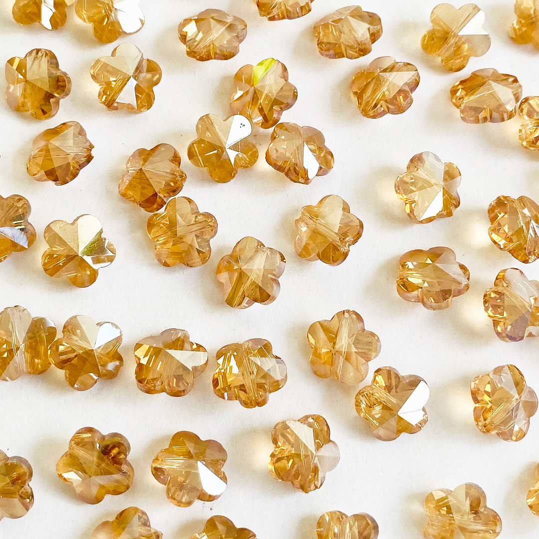 DIJE ✦ FLOR IMITACIÓN SWAROSKY 10MM 8