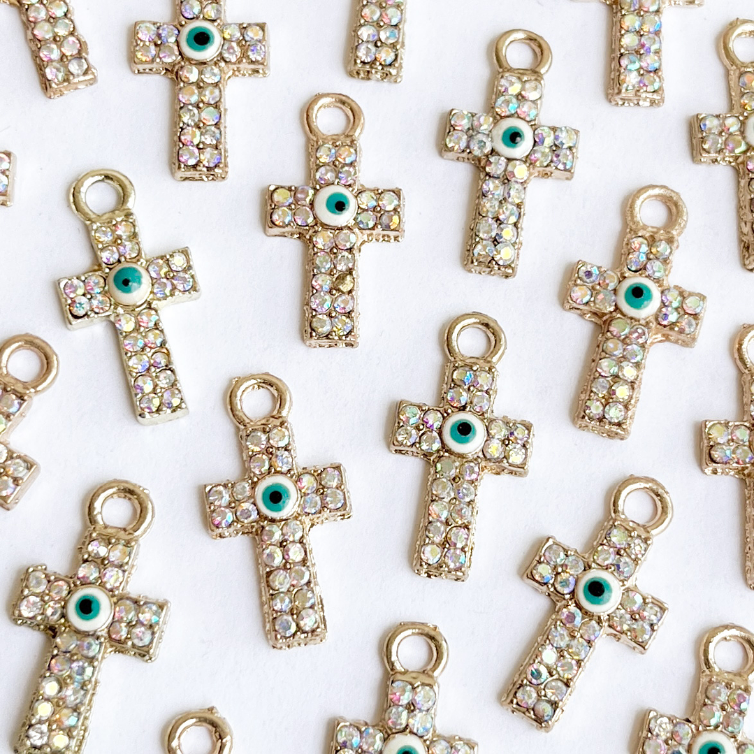 DIJE ✦ CRUZ EN FANTASÍA 1