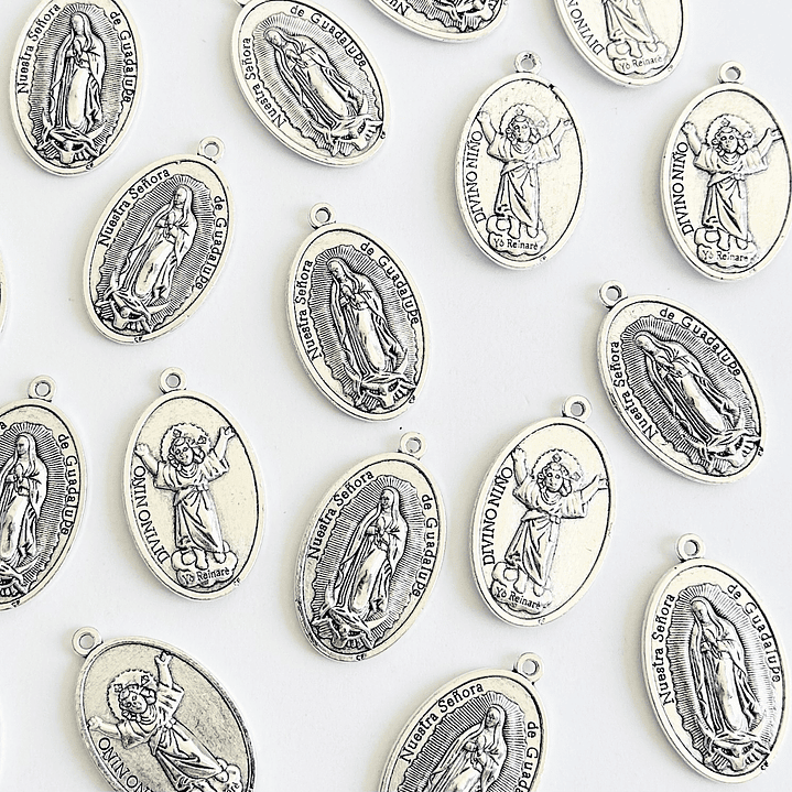 MEDALLA ✦ VIRGEN DE GUADALUPE / DIVINO NIÑO ZAMAK 1