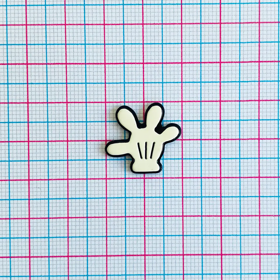 PIN ✦ MANO ACRÍLICO 2