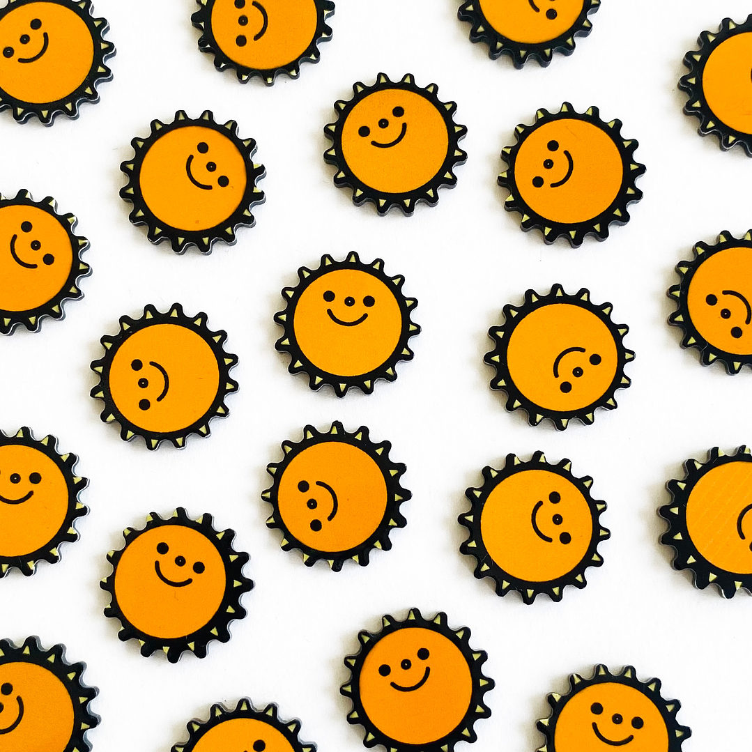 PIN ✦ SOL ANIMADO ACRÍLICO 1