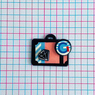 PIN ✦ MALETA ACRÍLICA