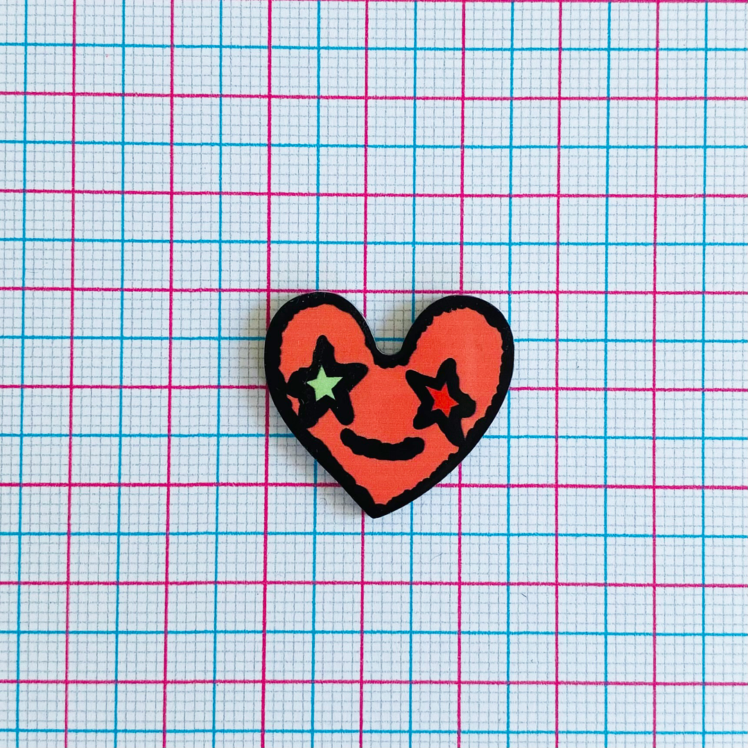 PIN ✦ CORAZÓN ACRÍLICO 2