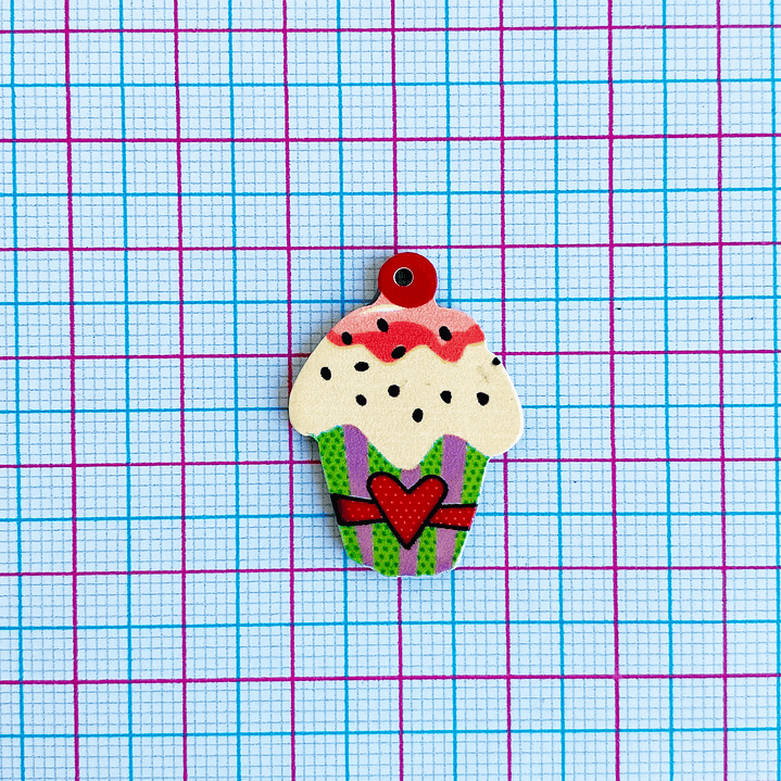 PIN ✦ CUPCAKE ACRÍLICO 2