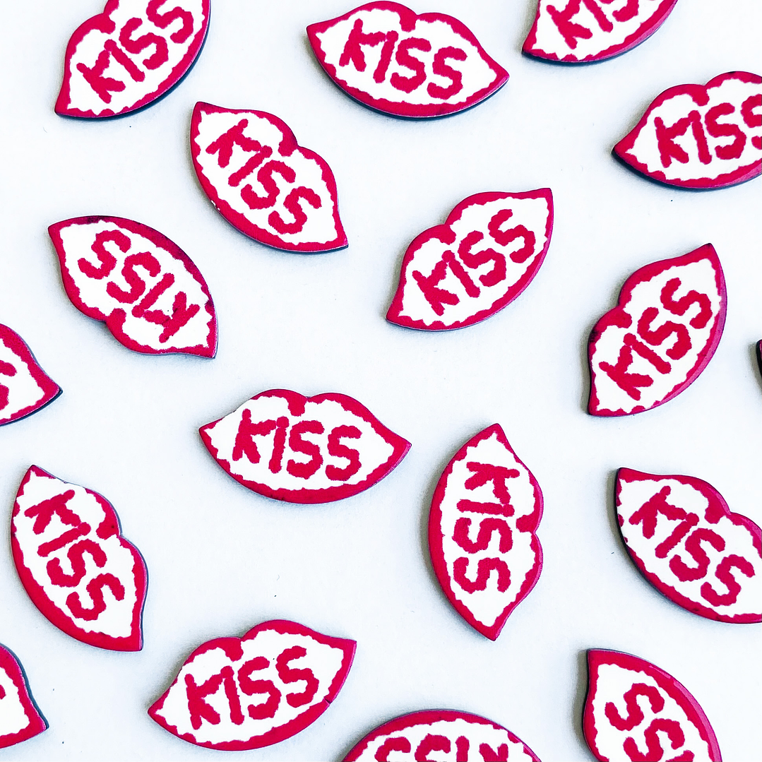 PIN ✦ LABIOS ACRILICOS 1