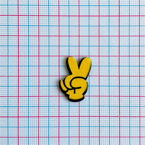 PIN ✦ MANITO PAZ ACRILICO