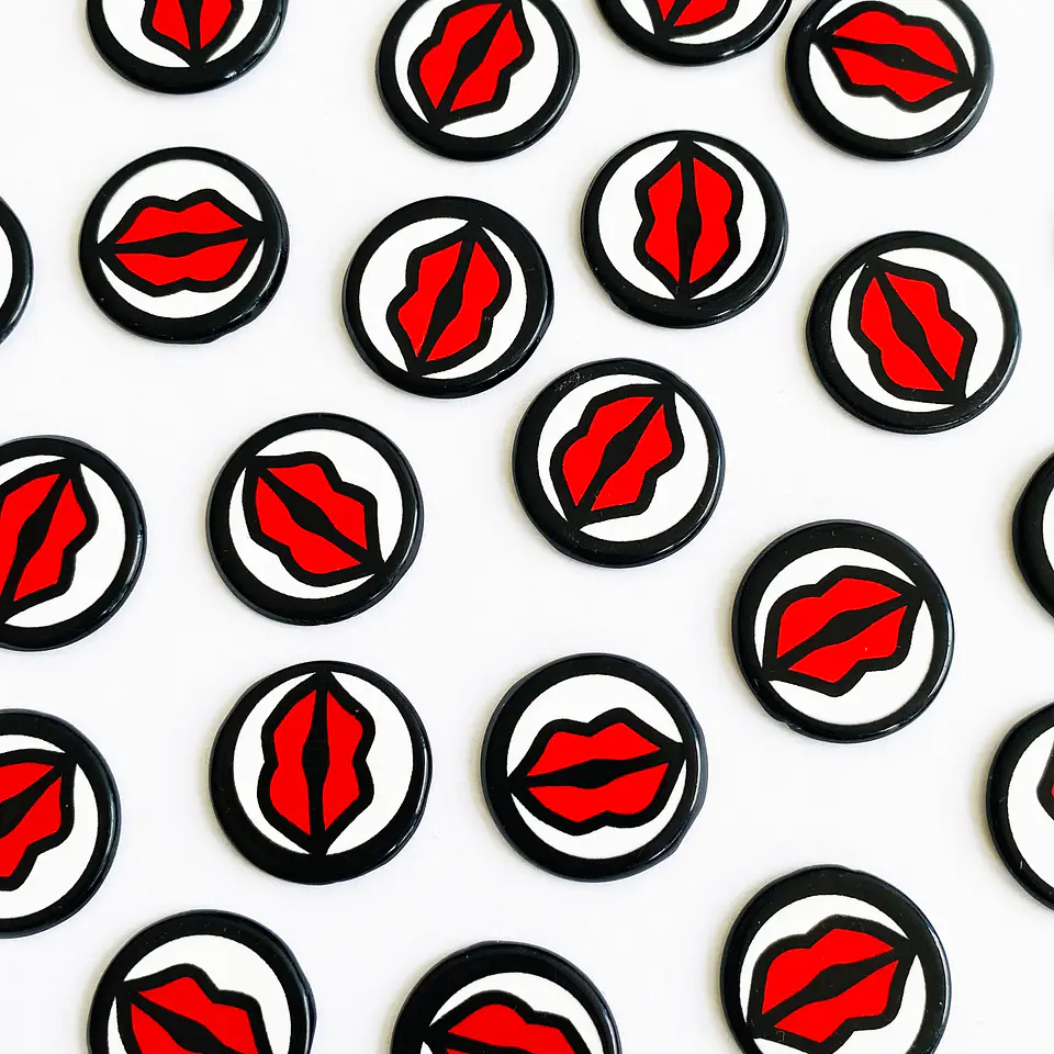 PIN ✦ LABIOS ACRILICO 1