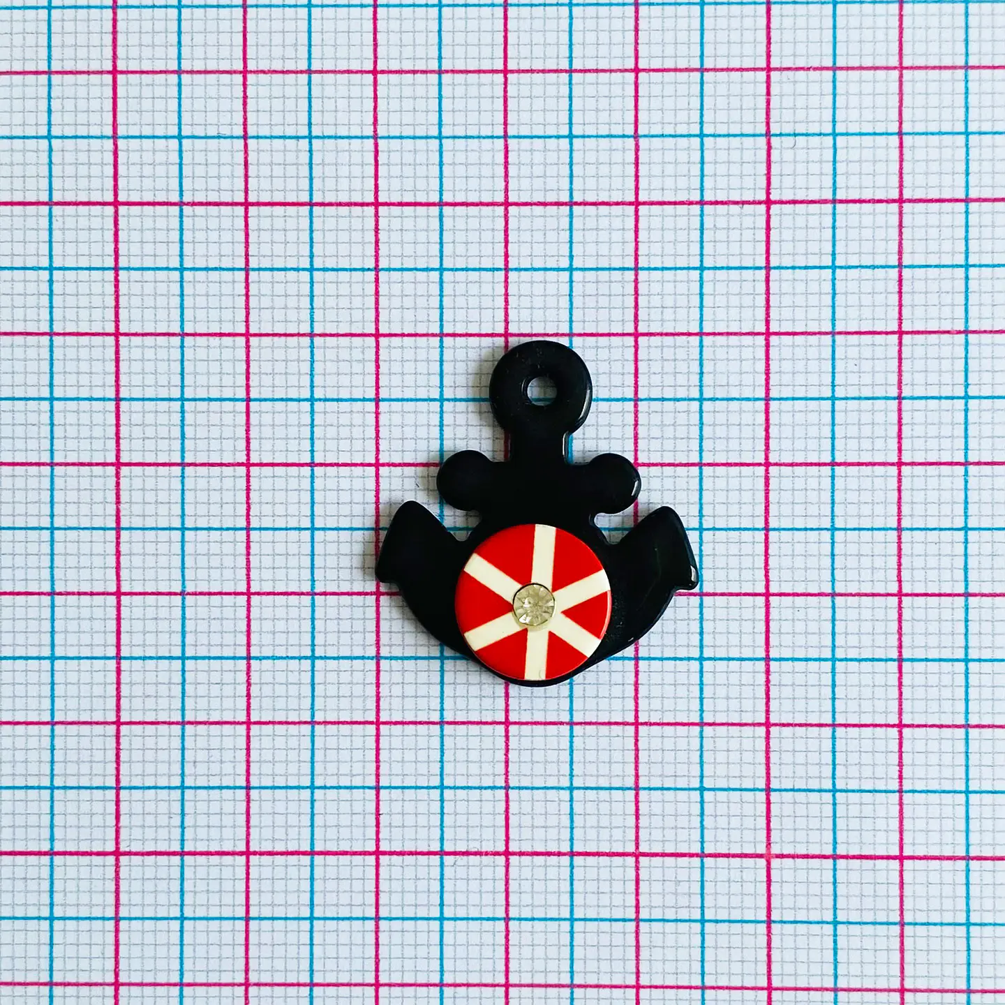 PIN ✦ ANCLA ACRILICA 2