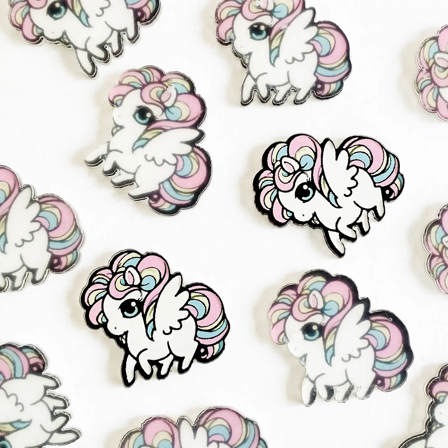 PIN ✦ PEGASUS ACRILICO 1