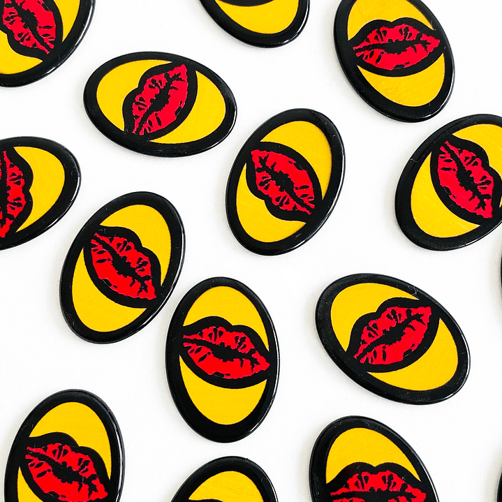 PIN ✦ LABIOS ACRILICO 1