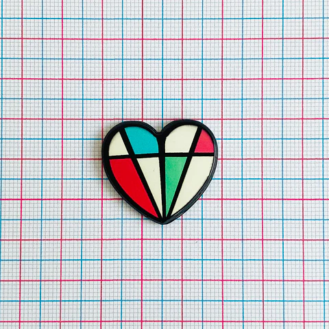 PIN ✦ CORAZÓN ACRILICO