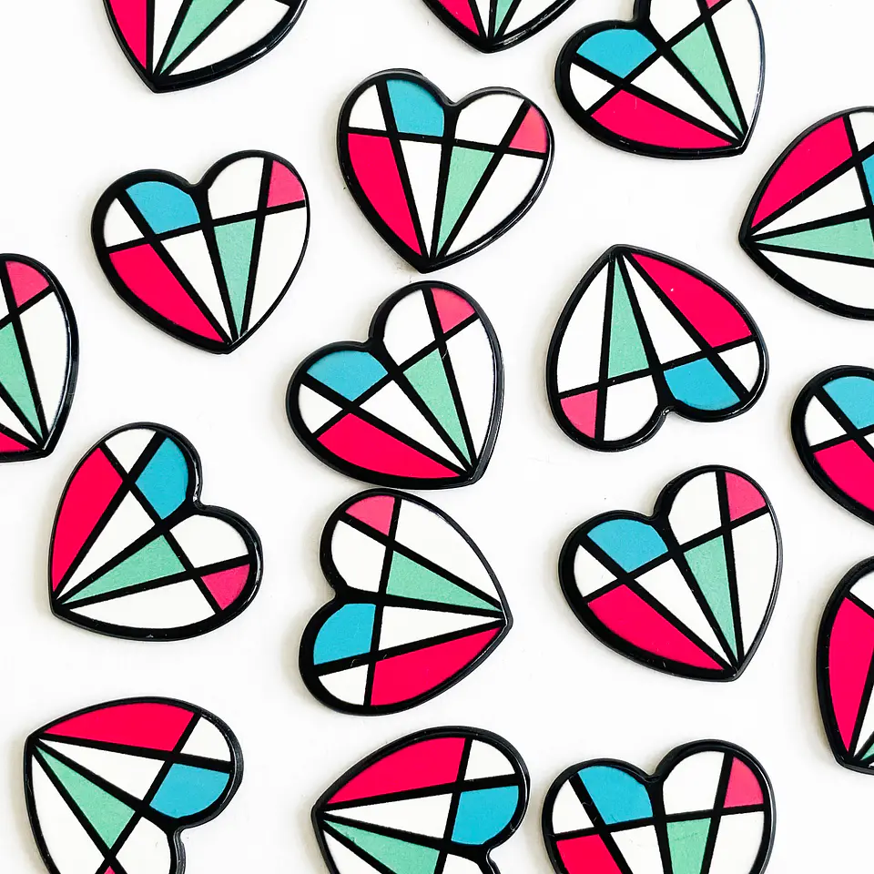 PIN ✦ CORAZÓN ACRILICO 1