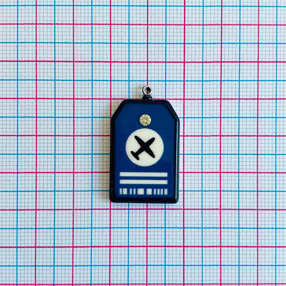 PIN ✦ TAG EQUIPAJE ACRILICO 2