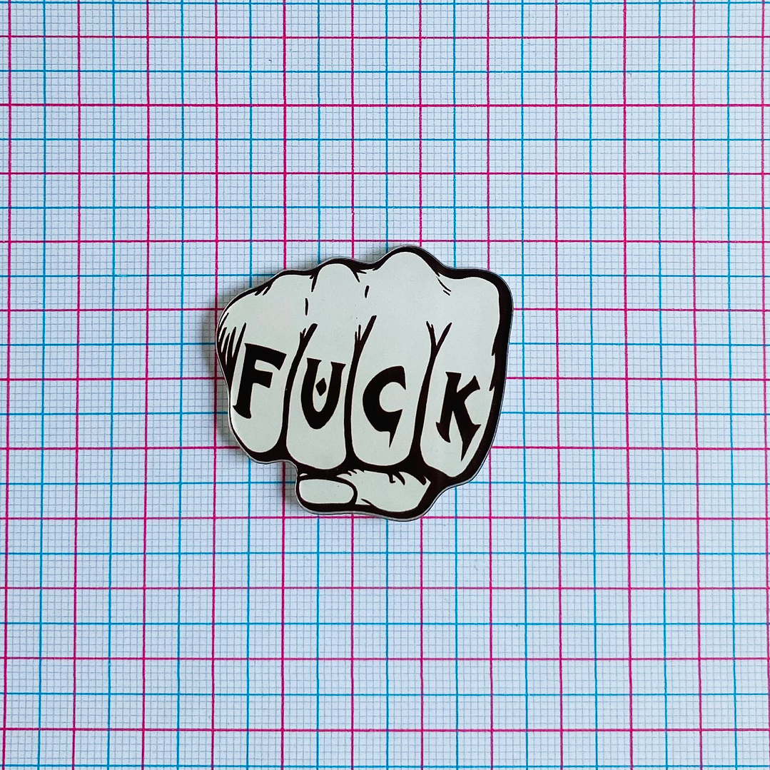 PIN ✦ PUÑO ACRILICO 2