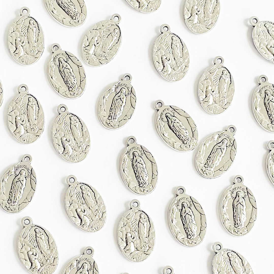 MEDALLA ✦ VIRGEN DE FÁTIMA ZAMAK 1