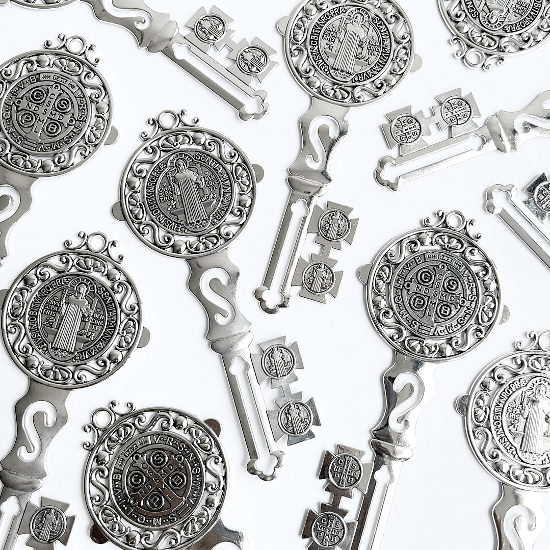 DIJE ✦ LLAVE SAN BENITO ZAMAK 1