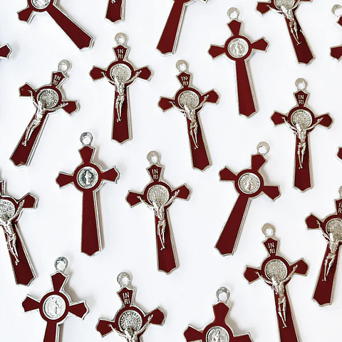 DIJE ✦ CRISTO / SAN BENITO ZAMAK (ELIGE TU COLOR FAVORITO)