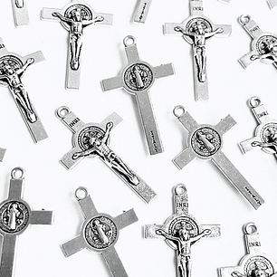 DIJE ✦ CRUZ CRISTO/SAN BENITO ZAMAK