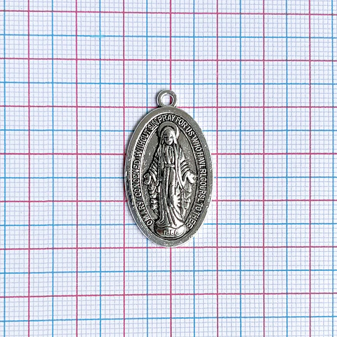 MEDALLA ✦ VIRGEN MILAGOSA ZAMAK