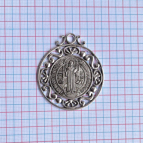 MEDALLA ✦ SAN BENITO ZAMAK