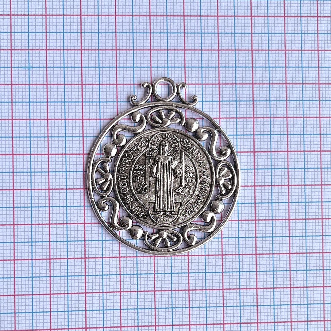 MEDALLA ✦ SAN BENITO ZAMAK 2