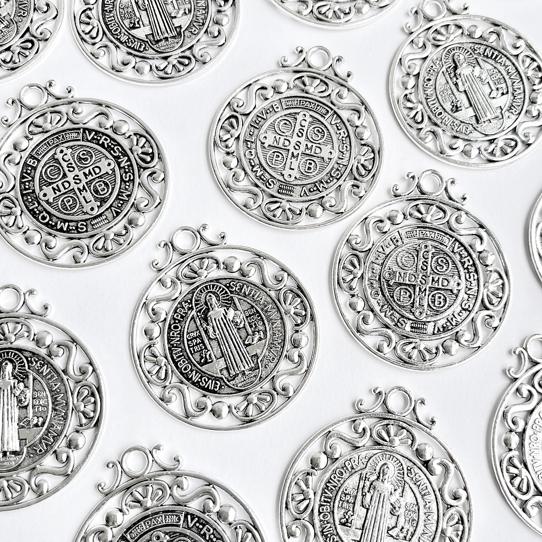 MEDALLA ✦ SAN BENITO ZAMAK 1