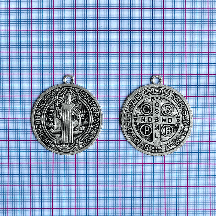 MEDALLA ✦ SAN BENITO ZAMAK 2