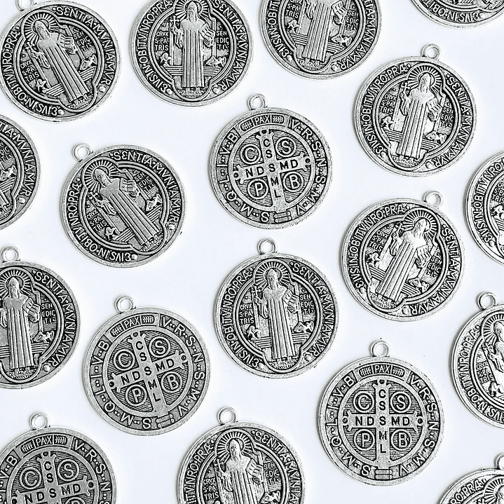 MEDALLA ✦ SAN BENITO ZAMAK 1