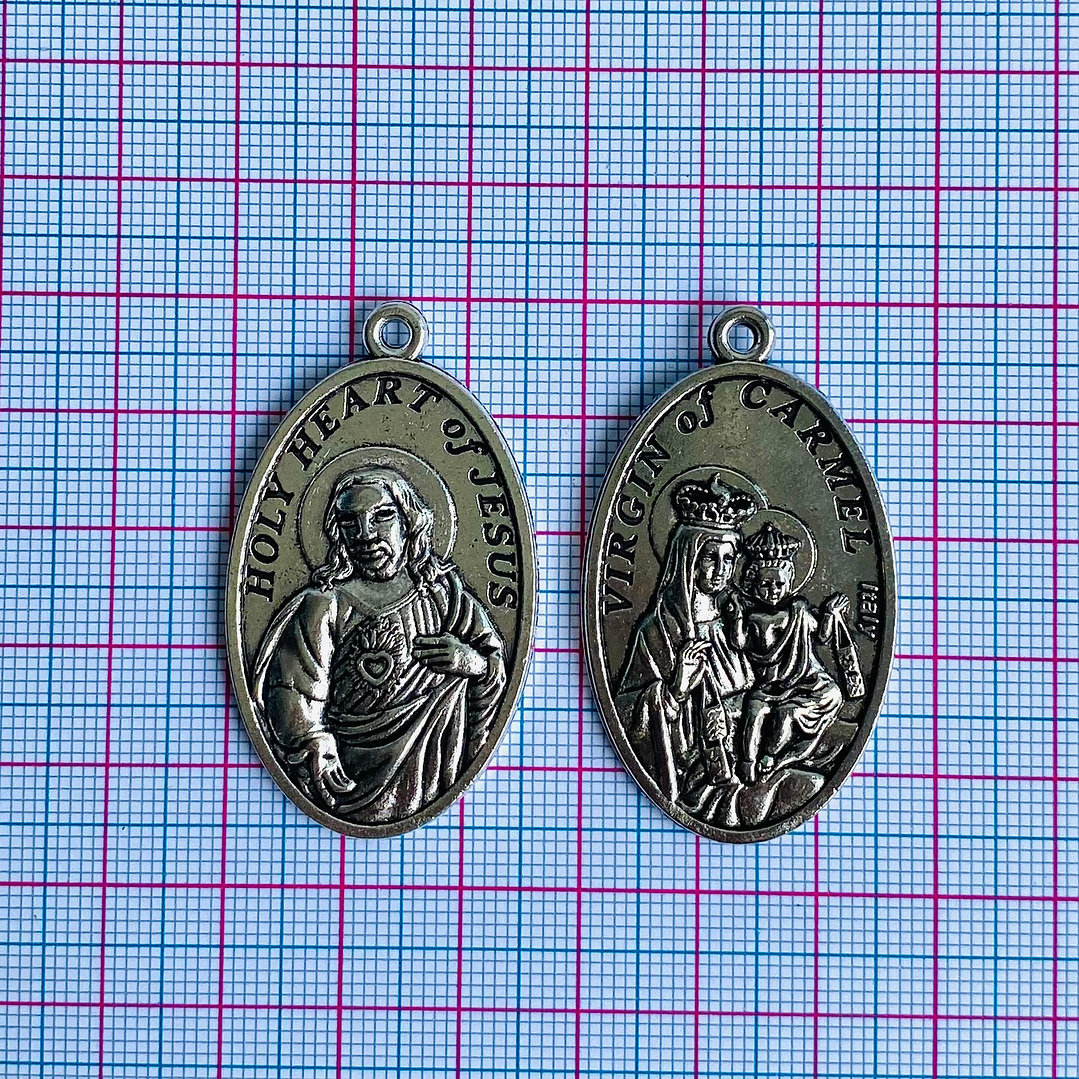 MEDALLA ✦ VIRGEN DEL CARMEN / SAGRADO CORAZÓN ZAMAK 2