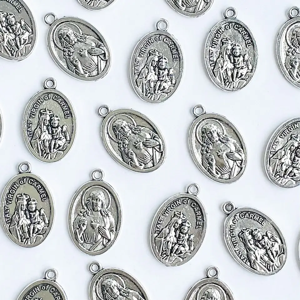 MEDALLA ✦ VIRGEN DEL CARMEN / SAGRADO CORAZÓN ZAMAK 1