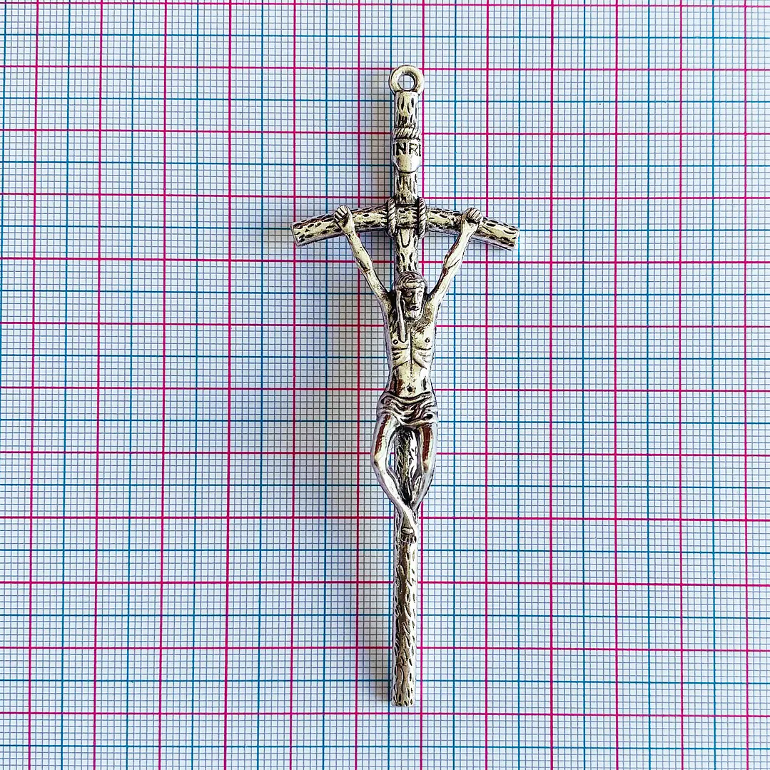 CRISTO ✦ DE PARED EN ZAMAK  2