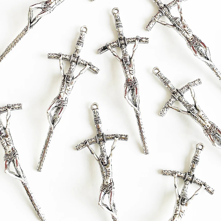 CRISTO ✦ DE PARED EN ZAMAK  1