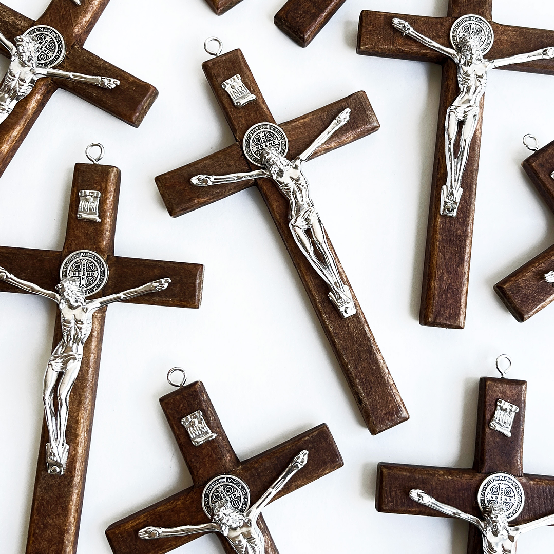 CRUZ ✦ DE PARED MADERA CON ZAMAK  2